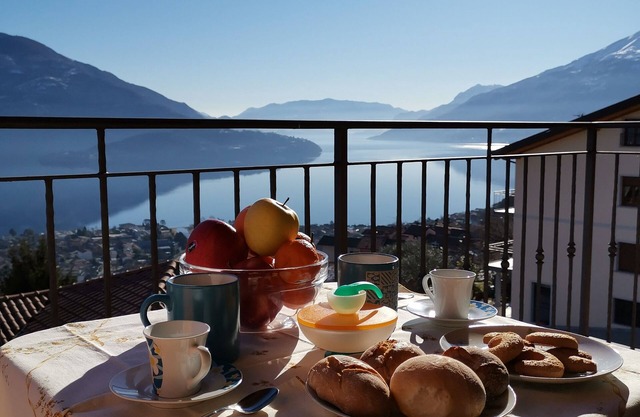 bright apartment with balcony overlooking the lake