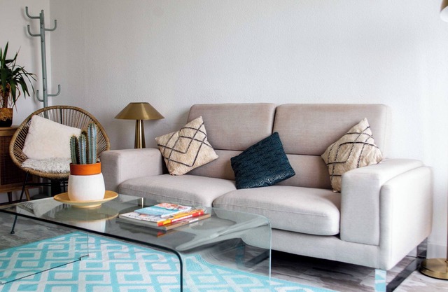 Bright apartment with two terraces