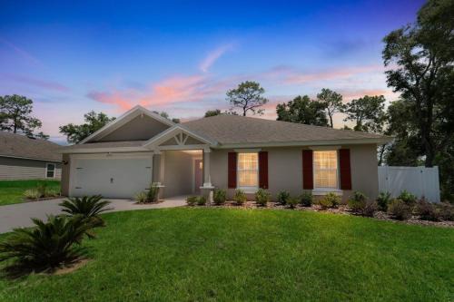 Bright & Charming 4BR Home in Ocala home