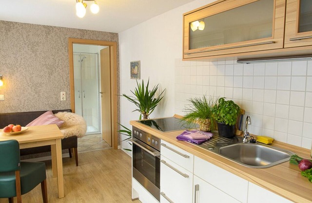 Bright, comfortable apartment 50m ², a few minutes to Old Town