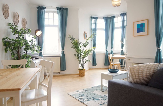 Bright & Cosy Apartment in perfect green Location