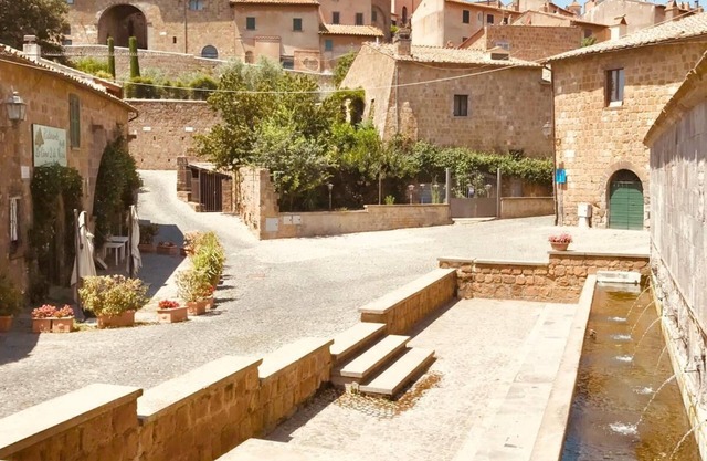 Bright family apartment in the historic center of the Etruscan necropolis