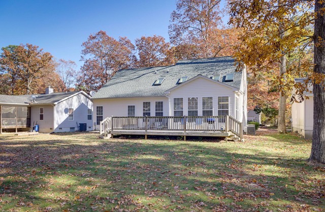 Bright Greenbackville Vacation Home w/Game Room
