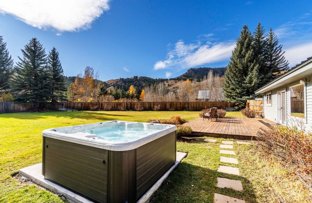 Bright Ketchum Retreat w/Views & Private Hot Tub!