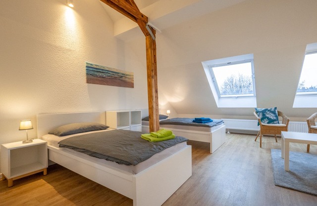 Bright modern studio, up to 3 people
