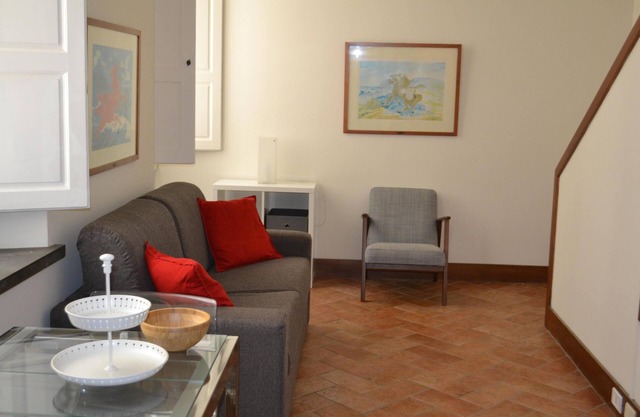 Bright one-bedroom apartment in the heart of Florence