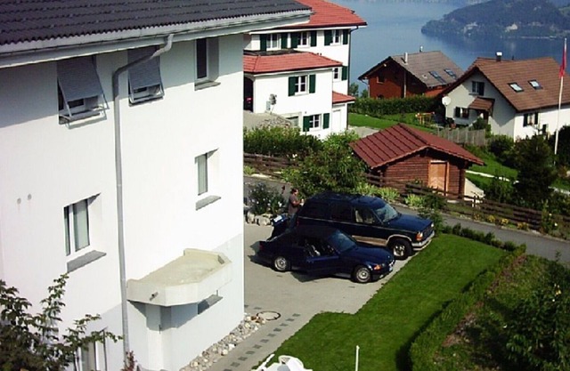 Bright, quiet *** apartment in the heart of the CH near Lake Lucerne with mountain views
