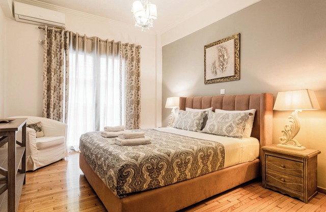 Bright & Spacey - Nicholas Point Apartments