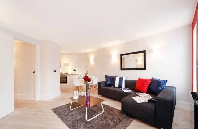 Bright Spacious 1 Bed in SW1P near Big Ben/4ppl