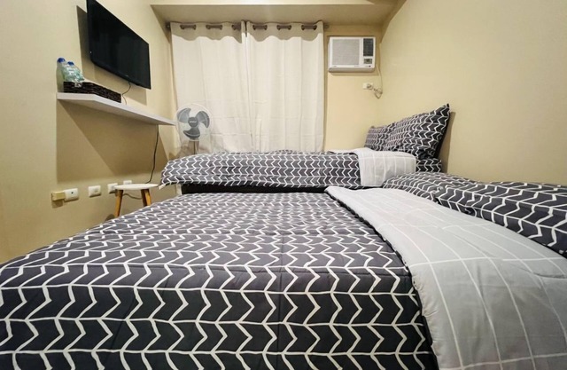 Bright Studio Unit at Avida Towers Atria with Pool