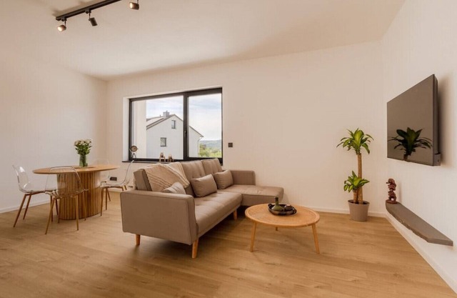 Bright Suite I Sauna I TV I Kitchen