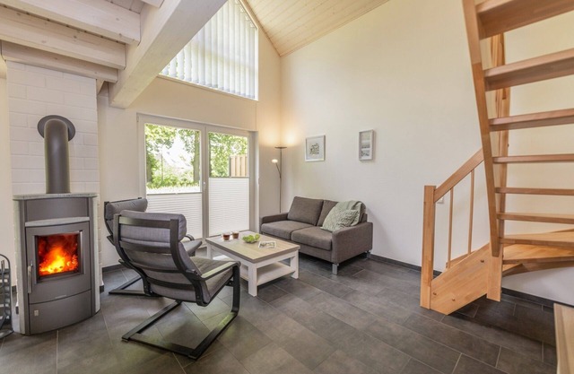 Bright vacation home with sauna, whirlpool, fireplace and large terrace