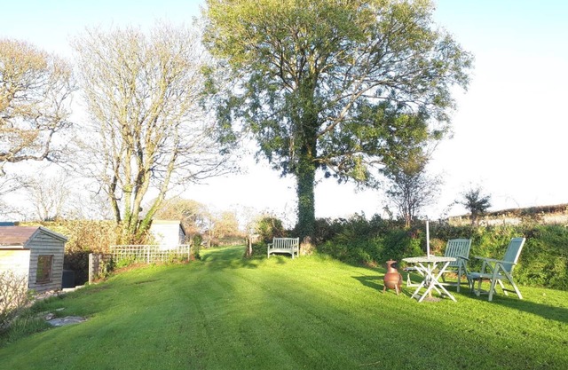 Broadhaven Cottage, Freshwater East, Pembrokeshire, UK