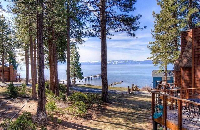 Brockway Beachside Bungalo 3 Bedroom Home by RedAwning