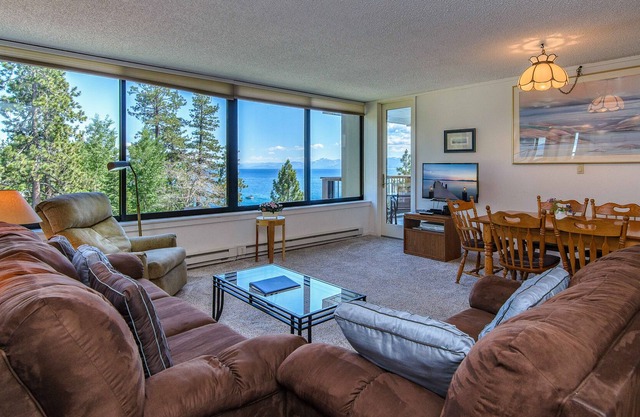 Brockway Springs Getaway w/ Pool, Balcony & Stunning Lake Views