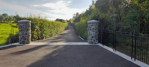 Brodleys' Hill Studio 286d