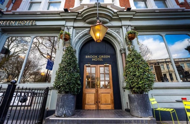 Brook Green Hotel