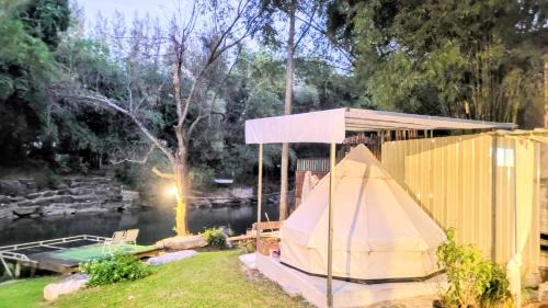 Brookhouse & Glamping