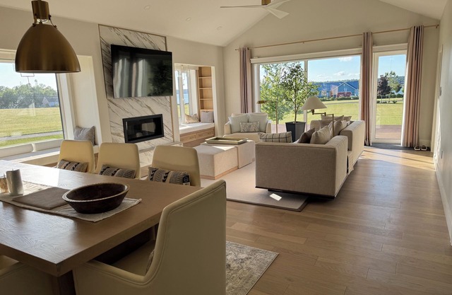 Brudenell Riverview Estate: Luxury Estate with River Views and Lawns