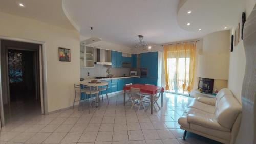 Bruxelles Apartment, a 2 passi dal mare Rif A441