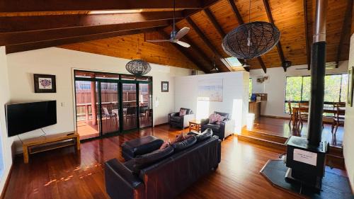 Buddina Beach Cabin
