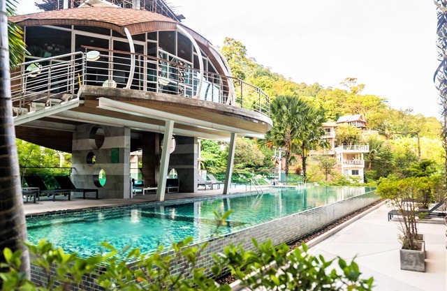 Budget friendly studio at Emerald Terrace