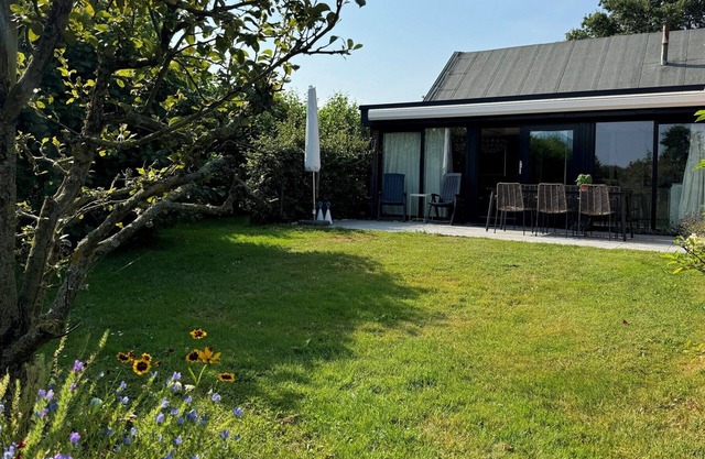 Buitenplaats 16 quietly situated near forest and beach