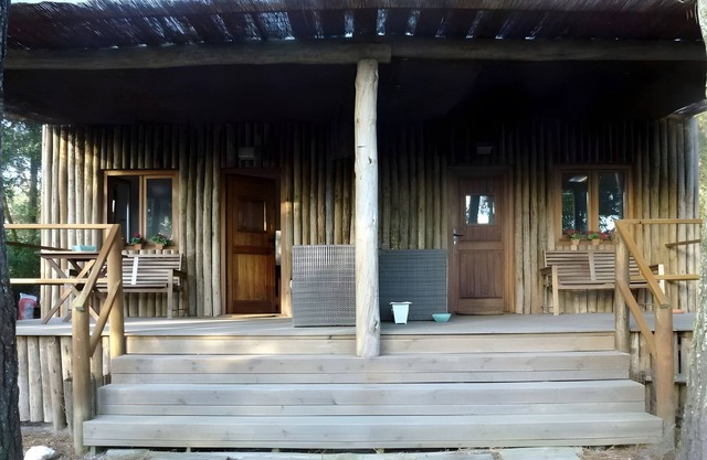 Bungalow '1' with Sea View, Shared Pool and Shared Terrace