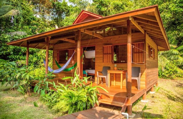 Bungalow Romantique sur la Plage - Proche Termales
