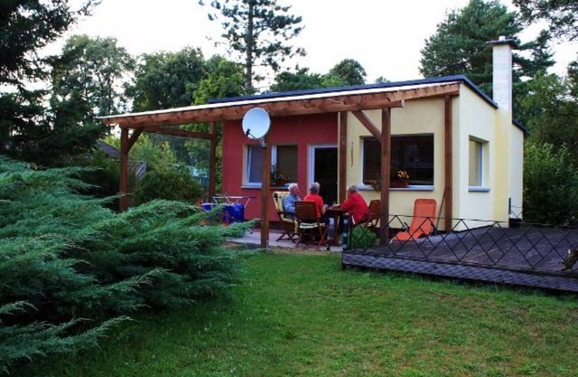 Bungalow for 2 + 1 pers. Stechlinsee/Neuglobsow, near-natural, meckl. Lake District