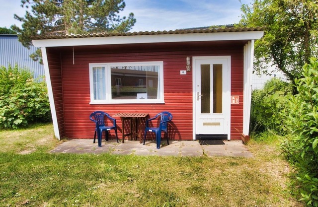 Bungalow for 3 guests with 17m² in Lübeck (143652)