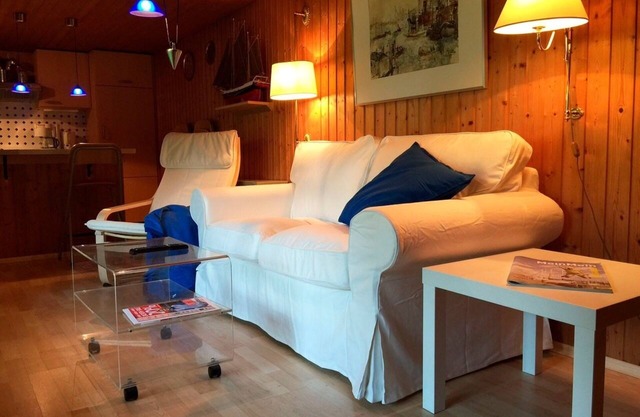 Bungalow for 3 guests with 48m² in Ulsnis (17072)