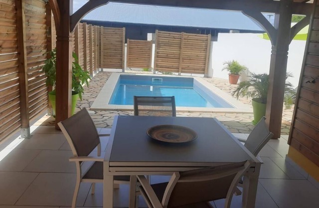 Bungalow hibis.kiss971 (Baie-Mahault, Guadeloupe)
