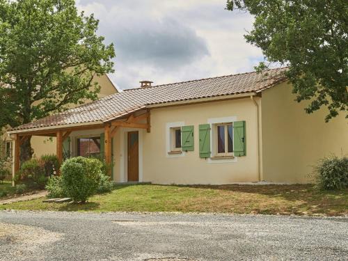 Bungalow in Lanzac with Private Terrace