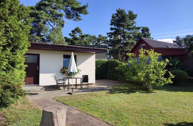 Bungalow with terrace and garden