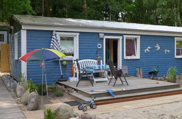 Bungalow "Zur Möwe' Bgl 21" with Private Terrace & Wi-Fi