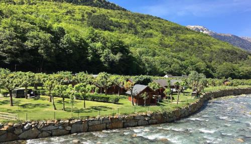 Bungalows Verneda Mountain Resort
