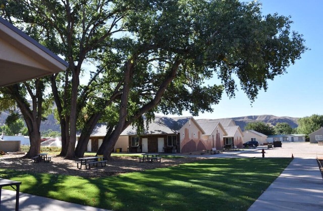 Bunkhouse 7A With Shady Trees