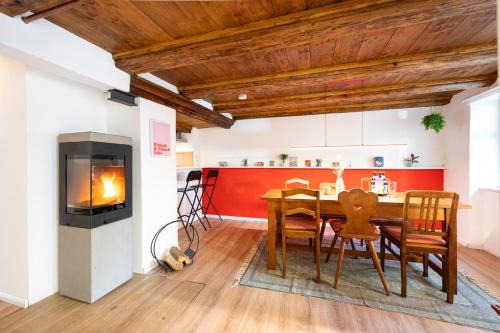 Bunter Hund Apartments - ganzes historisches Altstadthaus