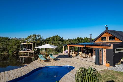 Bush Music - Modern Farm House