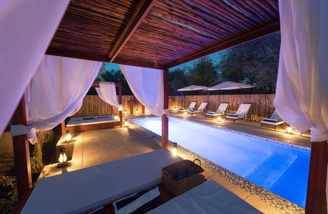 Bushbaby River Lodge