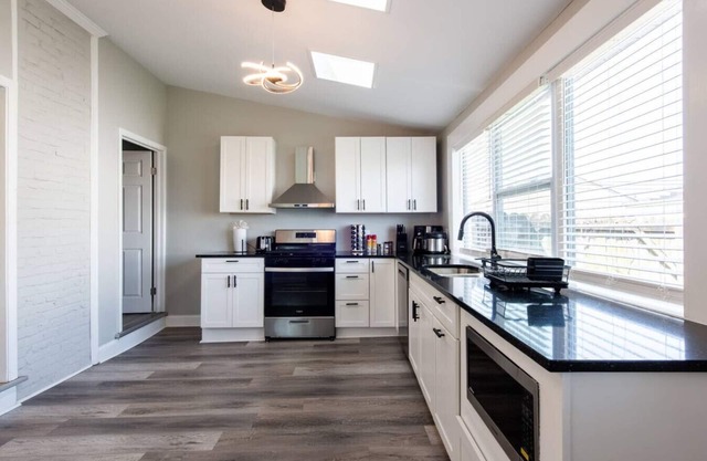 Butchertown House/Family/Pet-Friendly Home w/Amazing Views