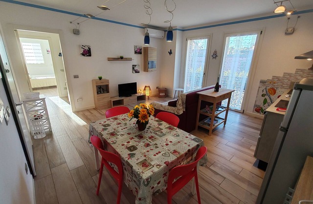 Butterfly Apt in Suna with garage, Wifi and A/C