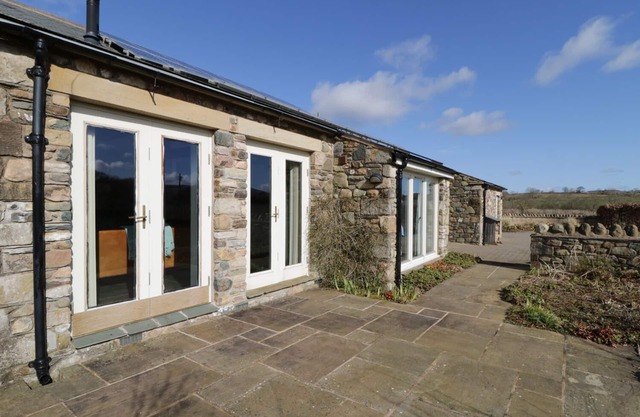BUTTERMERE, pet friendly, luxury holiday cottage in Cockermouth