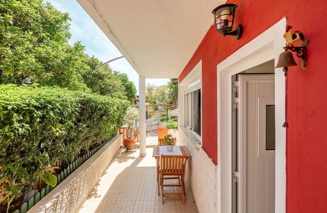 by Lisbon-Coast vacation, apartment, situated on the outskirts of Lisbon