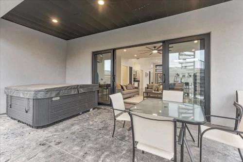 By Sand Hollow Rooftop Patio & Private Hot Tub