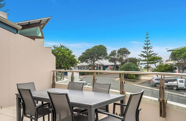Byron Bay Accom - 2/2 Fletcher St