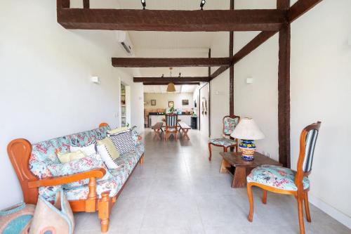Bz09 Quadra da praia! Casa 5 suítes