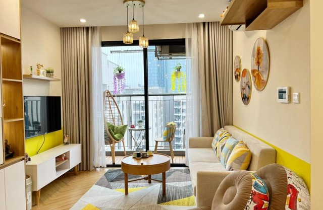 Căn 1PN + 1 Tầng Cao View thoáng tại Vinhomes Ocean Park