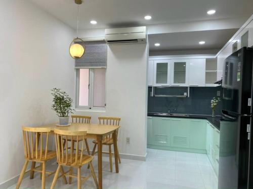 Căn hộ 2 PN Sunrise city sang đẹp cạnh Lotte Mart Quận 7